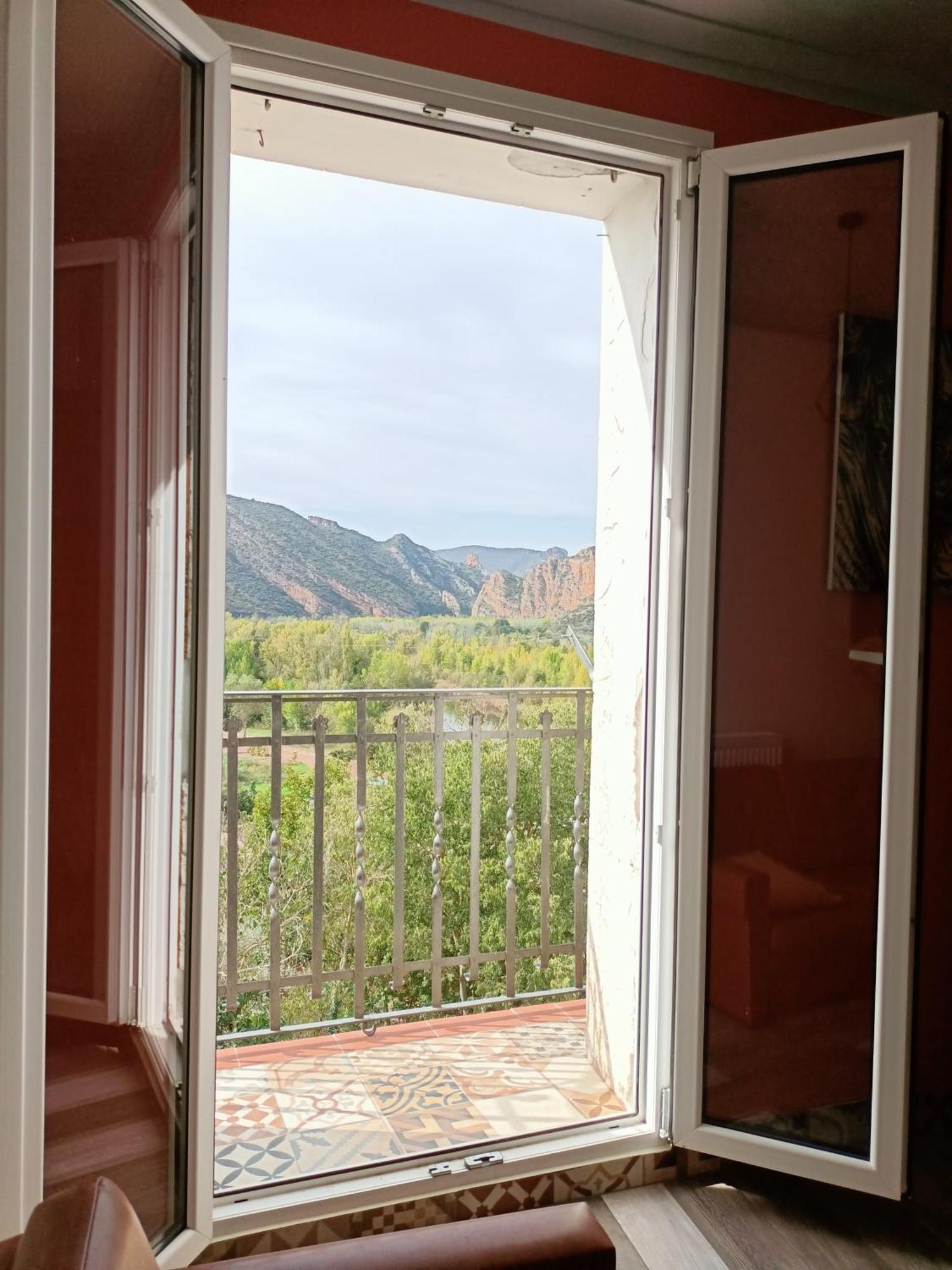 Cal Perico, Tourist And Climbing Apartament Camarasa Extérieur photo